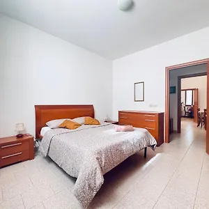  Appartamento Casa Con Giardino E Accesso Indipendente